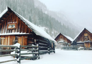 Lungauer Almhütten im Winter